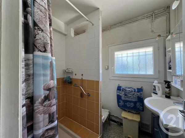 Maison à vendre  6 pièces - 130,97 m 2   AGDE  - 34