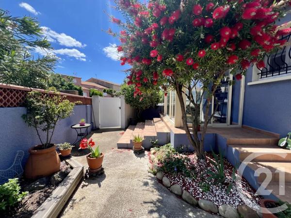 Maison à vendre  6 pièces - 130,97 m 2   AGDE  - 34