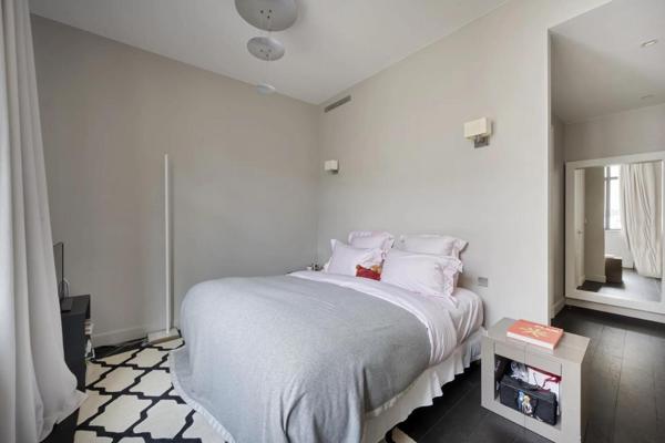 Paris 7e - RUE DE LILLE - 2 CHAMBRES