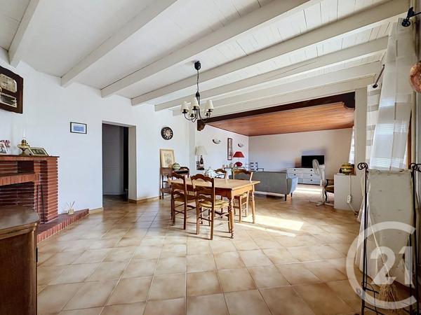 Maison à vendre  4 pièces - 135 m 2   ALBIAS  - 82