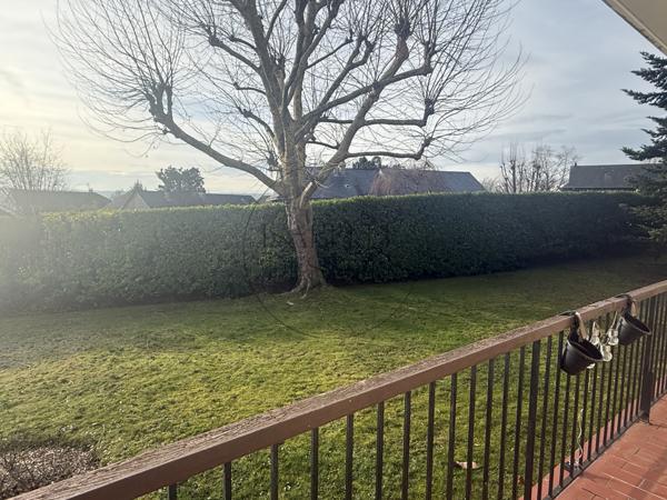 Chambourcy (78240) Agréable appartement F4 de 84 m² à Chambourcy, proche de Saint-Germain-en-Laye.