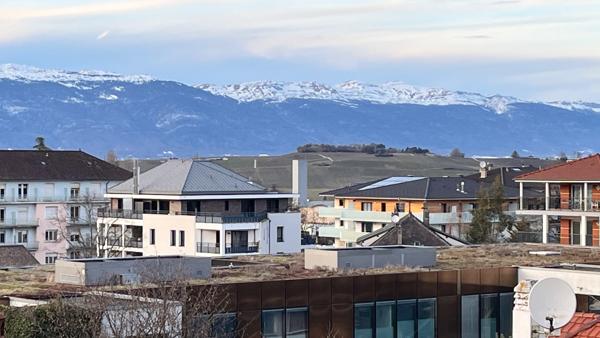 4 pièces - 93m2 habitable- Centre-ville de St Julien