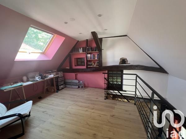 Maison à vendre 6 pièces 210 m² Saint-Ouen-en-Belin