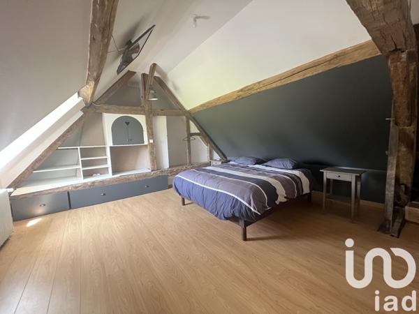 Maison à vendre 6 pièces 210 m² Saint-Ouen-en-Belin