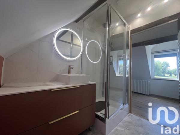 Maison à vendre 6 pièces 210 m² Saint-Ouen-en-Belin