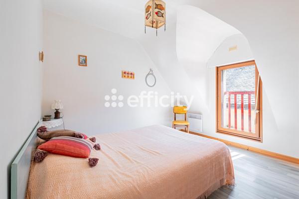 Maison
         4 pièces
        - 60 m²