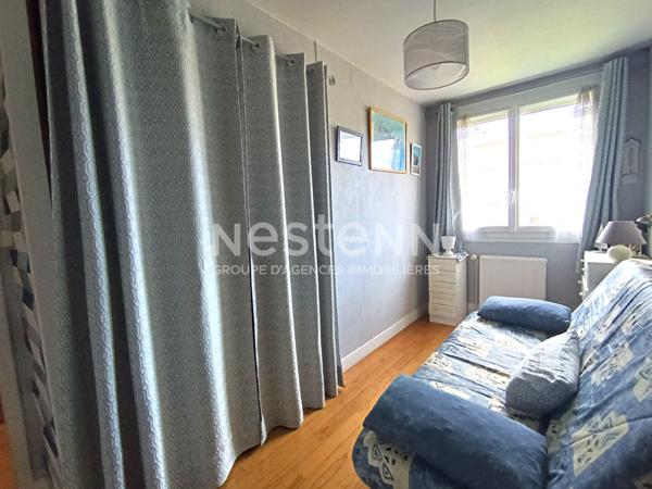 Appartement à vendre à Vannes 3 pièces environ 60m² idéalement situé à 2 pas de l'intra muros de Vannes.