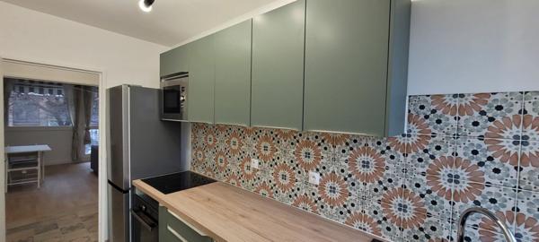 Appartement à louer  2 pièces • 44,70 m2 Issy-les-Moulineaux