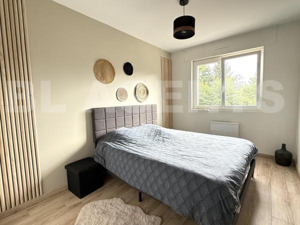 Plain-pied rénové avec grand sous-sol et jardin – Courrières