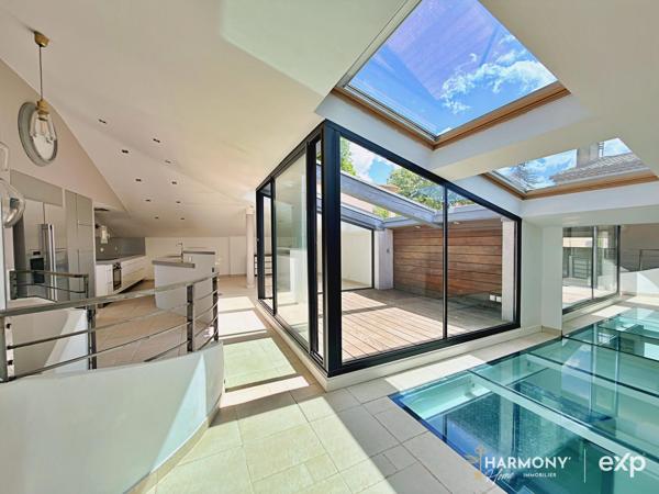 Maison de ville en Duplex avec terrasse et garage