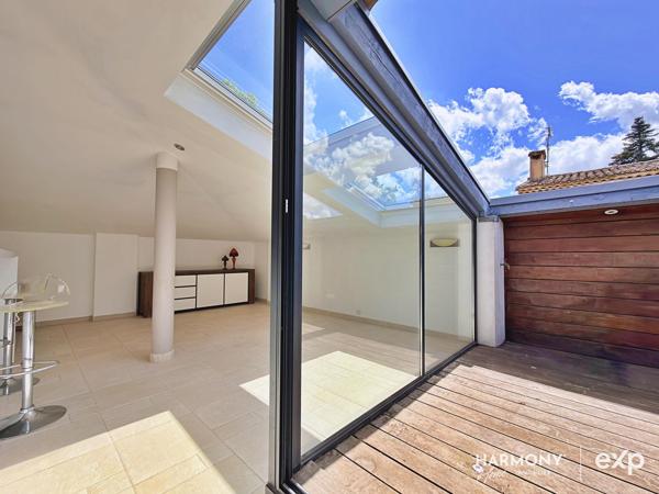 Maison de ville en Duplex avec terrasse et garage