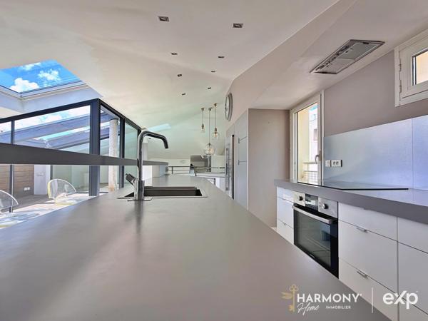 Maison de ville en Duplex avec terrasse et garage