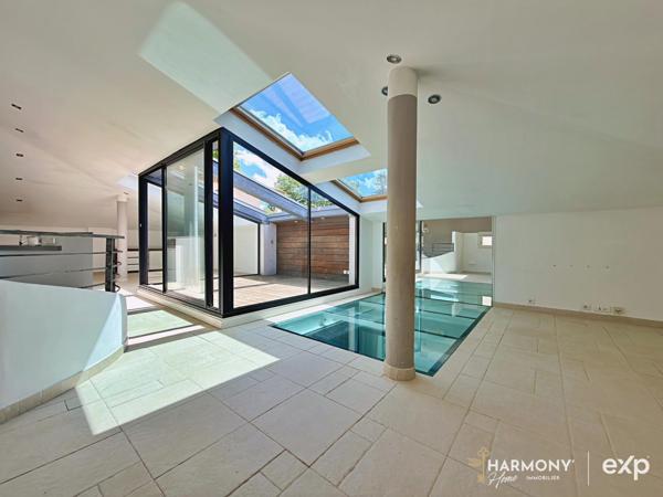 Maison de ville en Duplex avec terrasse et garage