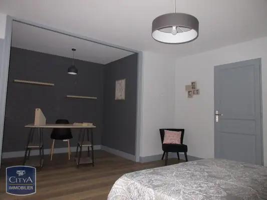 Appartement à louer 2 pièces 52.1m² Carcassonne (11000)