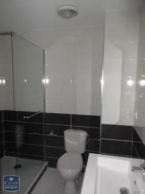 Appartement à louer 2 pièces 52.1m² Carcassonne (11000)