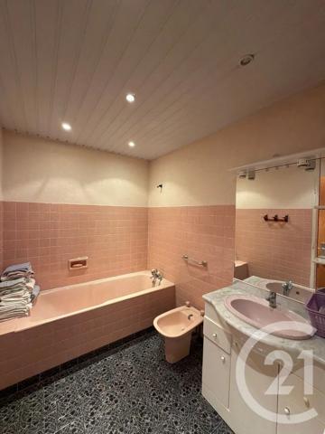 Maison à vendre  8 pièces - 229 m 2   SARRAS  - 07