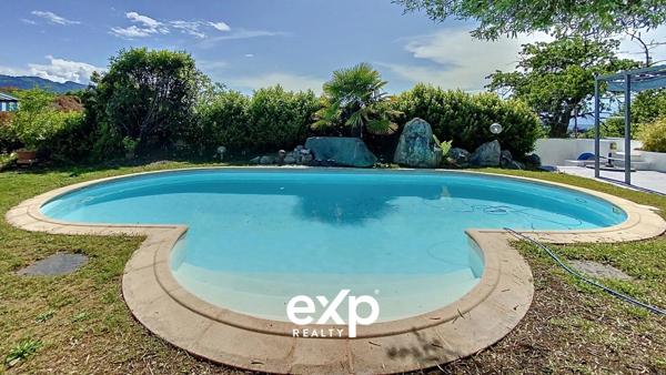 Villa atypique totalement rénovée au calme