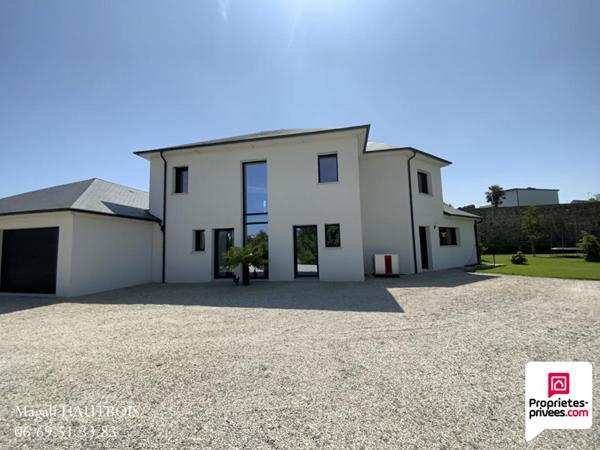 Maison aux portes de la baie du Mont Saint-Michel, 11 pièce(s) 283 m2