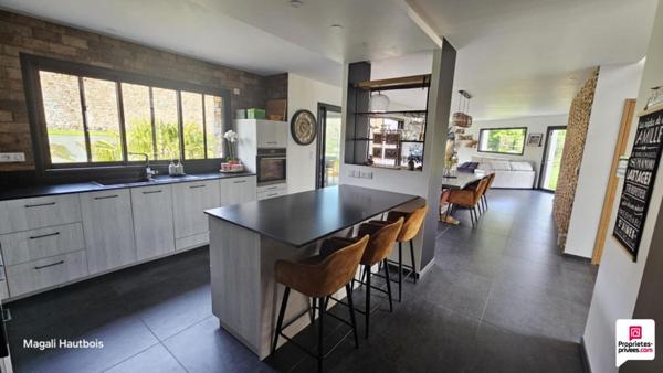 Maison aux portes de la baie du Mont Saint-Michel, 11 pièce(s) 283 m2