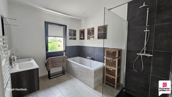 Maison aux portes de la baie du Mont Saint-Michel, 11 pièce(s) 283 m2