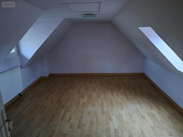 Maison à vendre à Ploëzal dans les Côtes-d'Armor (22260), ref : 22102-1834