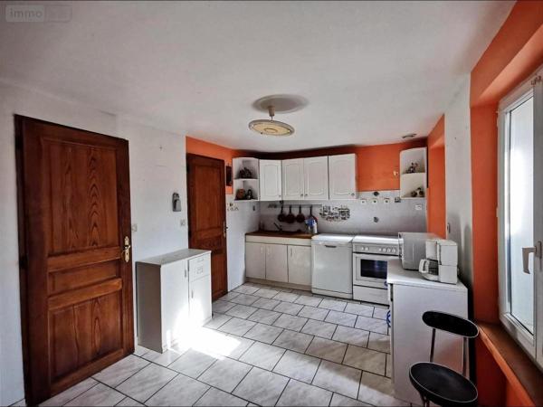 Maison à vendre à Ploëzal dans les Côtes-d'Armor (22260), ref : 22102-1834