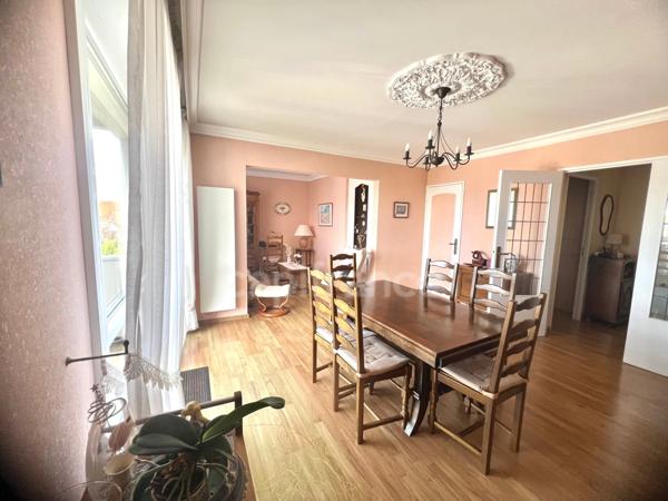 BOULOGNE-SUR-MER – SECTEUR DU DERNIER SOU – APPARTEMENT 3 PIÈCES - GARAGE - CAVE - BALCON