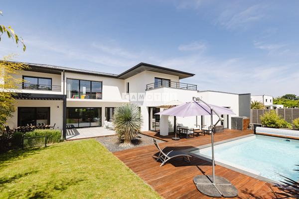 Maison à vendre 8 pièces - 200 m²