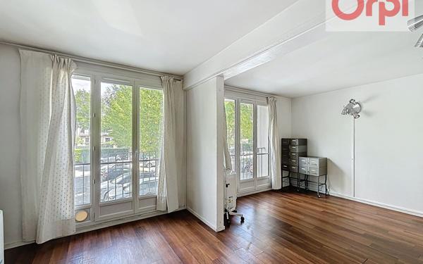 Appartement à vendre    4 pièces • 77,61 m2 Choisy-le-Roi