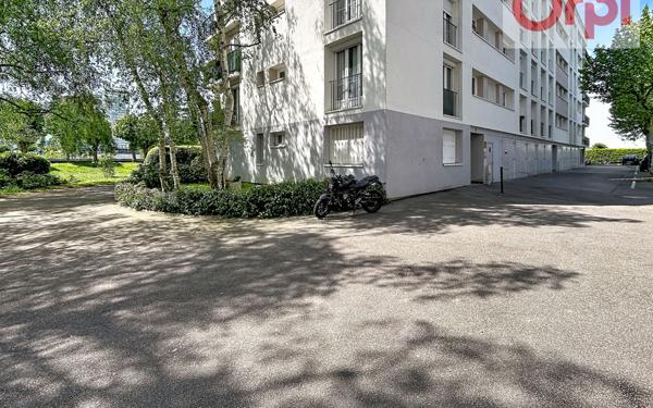 Appartement à vendre    4 pièces • 77,61 m2 Choisy-le-Roi