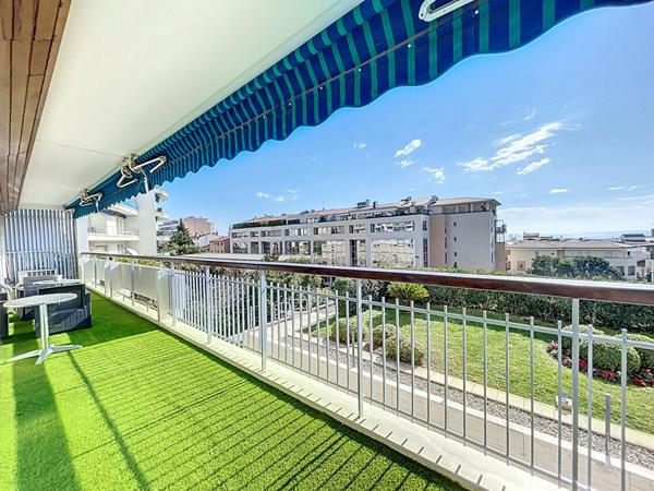 Appartement Cannes 5 pièces 141.05 m2 centre ville, Forville, terrasse