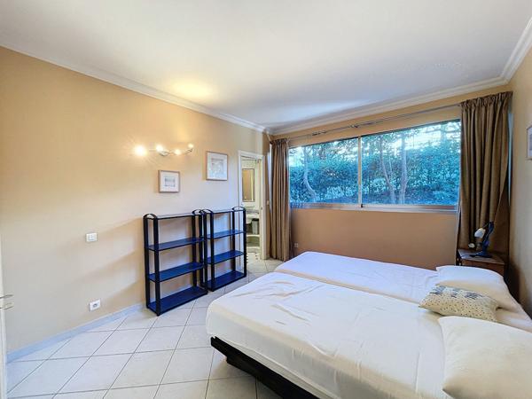 Appartement Cannes 5 pièces 141.05 m2 centre ville, Forville, terrasse