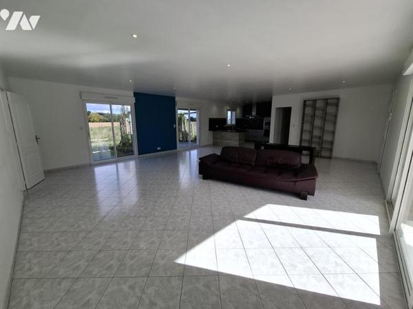 Splendide pavillon de 134 m² hab de 2008 à SAINTES- Rive Gauche - 3 chambres + bureau