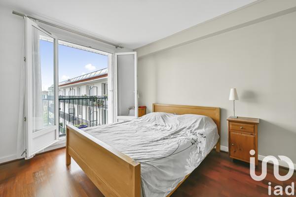 Appartement à vendre 4 pièces 92 m² Courbevoie