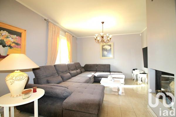 Maison traditionnelle 6 pièces de 175 m² à Rombas (57120)