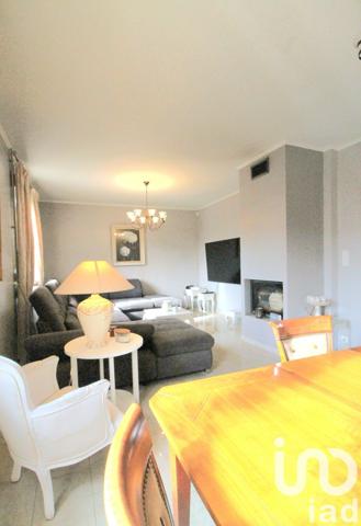 Maison traditionnelle 6 pièces de 175 m² à Rombas (57120)