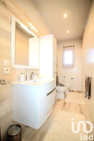 Maison traditionnelle 6 pièces de 175 m² à Rombas (57120)