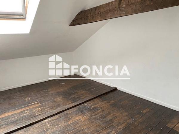 Location Appartement 3 pièces 55.2 m² - 4 PLACE DE LA MAIRIE La Grandville 08700