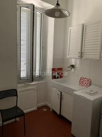 Appartement 30m2 meublé à louer T2 MARSEILLE 5EME ARRT
