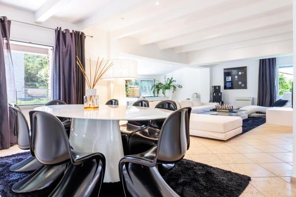 Maison à vendre  13 pièces - 680 m2 BONIFACIO - 201