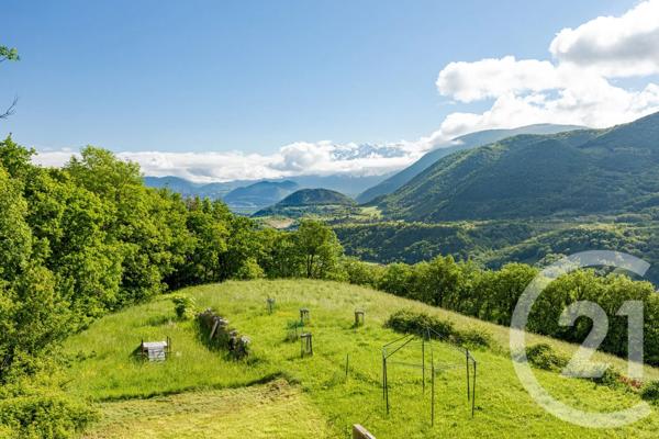 Maison à vendre  6 pièces - 270 m 2   LE GUA  - 38