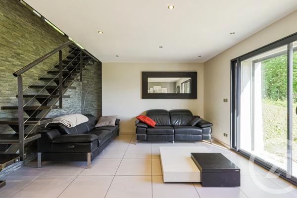 Maison à vendre  6 pièces - 270 m 2   LE GUA  - 38