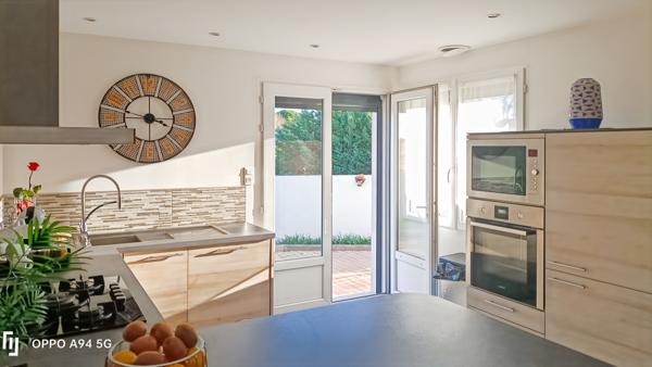 Aux portes de Béziers, très belle villa de plain pied, parcelle de 1170 m2 avec vue imprenable