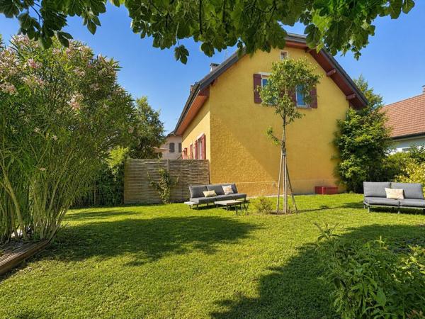 Appartement duplex avec jardin privatif