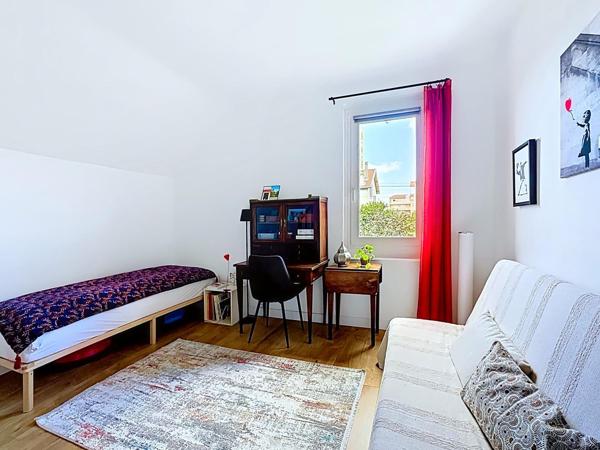 Appartement duplex avec jardin privatif