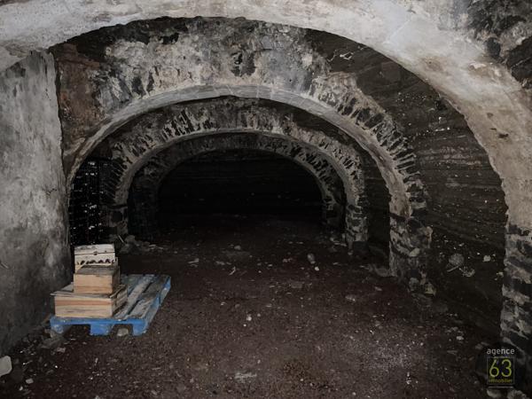 Cave de 53 M2 en sous-sol pour stockage vin