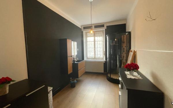 Maison à vendre    7 pièces •  Aumontzey