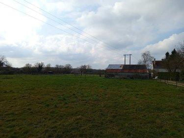 Terrain à Batir à vendre à Chambray-lès-Tours dans l'Indre-et-Loire (37170), ref : 021/TB0209 CHAMBRAY LES TOURS