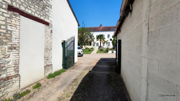 Maison de charme rénovée 128 m² – Alizay – Deux Grands garages camping-car & jardin sud