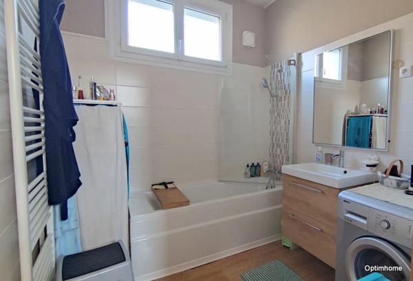 Maison de charme rénovée 128 m² – Alizay – Deux Grands garages camping-car & jardin sud